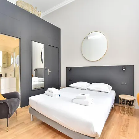 아파트 Charming - 2br 7p - Arc De Triomphe